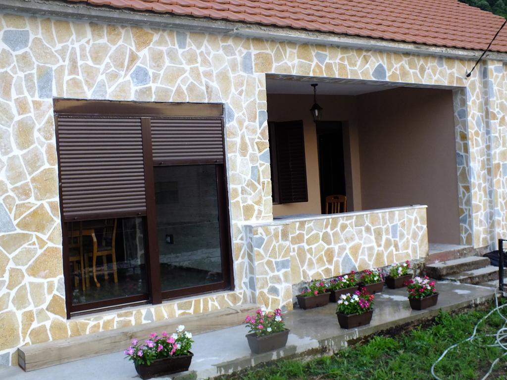 Holiday Home Ivana Virpazar Δωμάτιο φωτογραφία